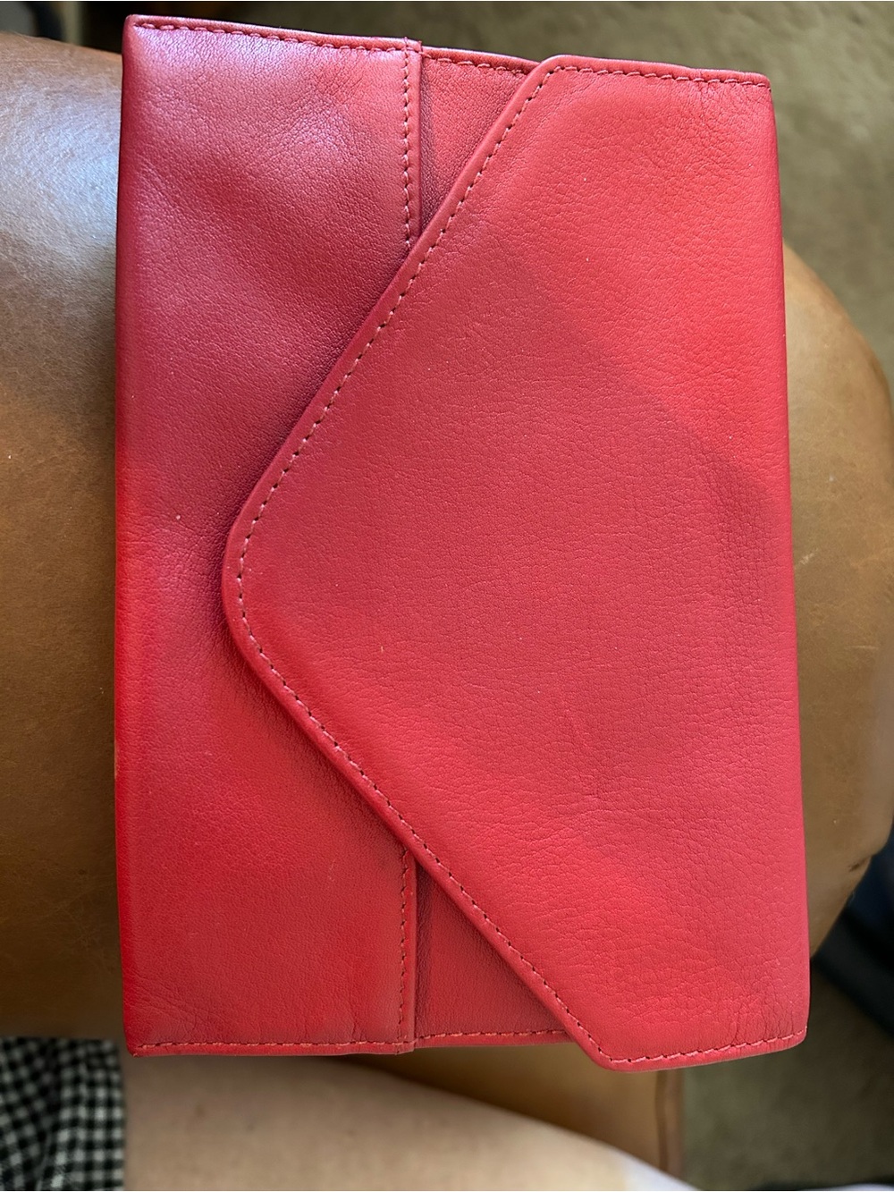 Red leather envelope 6” x 4”; travel accessory - Picture 3 of 4
